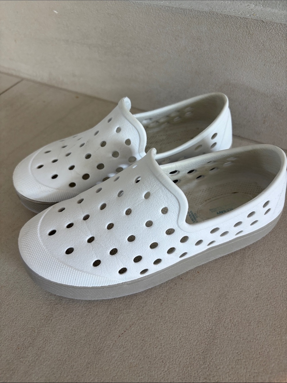 Old Navy White Slip-On Perforated Kids Water Shoes